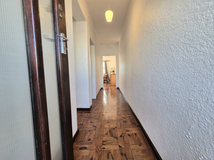 1 Bedroom Property for Sale in Wynberg Upper Western Cape